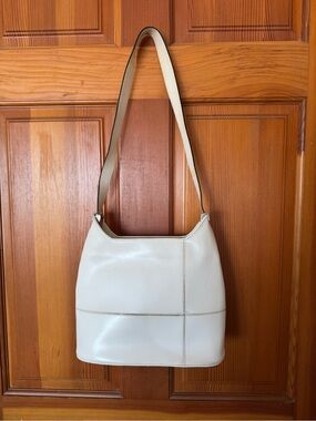 Vintage Cream Leather Shoulder Bag